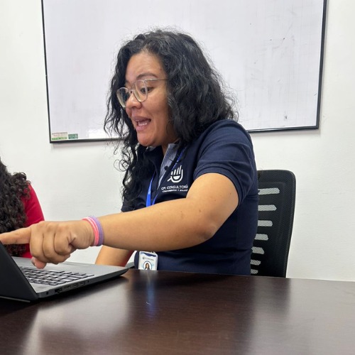 Equipo de CPI Consultorías trabajando